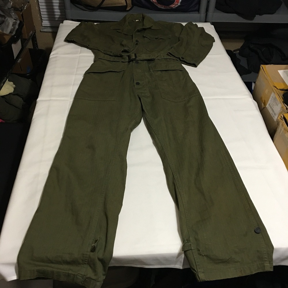 Vintage WWII Military Coveralls Mens Size 36R Green HBT Herringbone Twill Belted